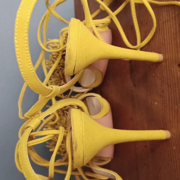 Heels - Picture 8 of 16